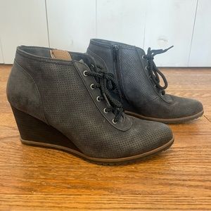 Soul Naturalizer Highfive Shooties
Size 9.5M